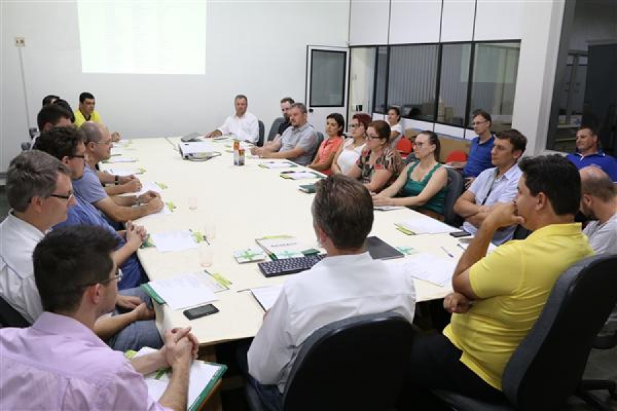 Reunião de diretoria da Acisa reflete positivismo para o comércio de Santa Helena