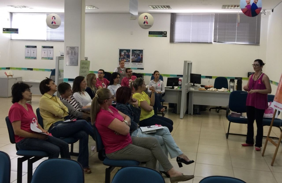 Inicia cronograma de palestras do Outubro Rosa nas empresas de Santa Helena