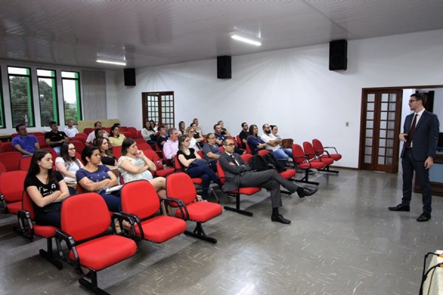 Palestra  em Santa Helena esclarece dúvidas sobre a Reforma Trabalhista