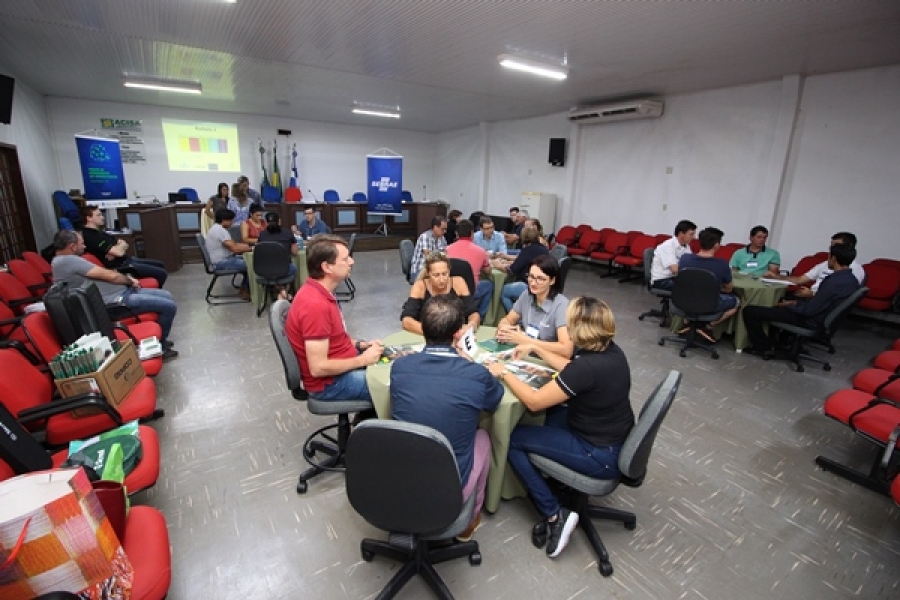 Rodada de negócios possibilitou contato entre empresas em Santa Helena