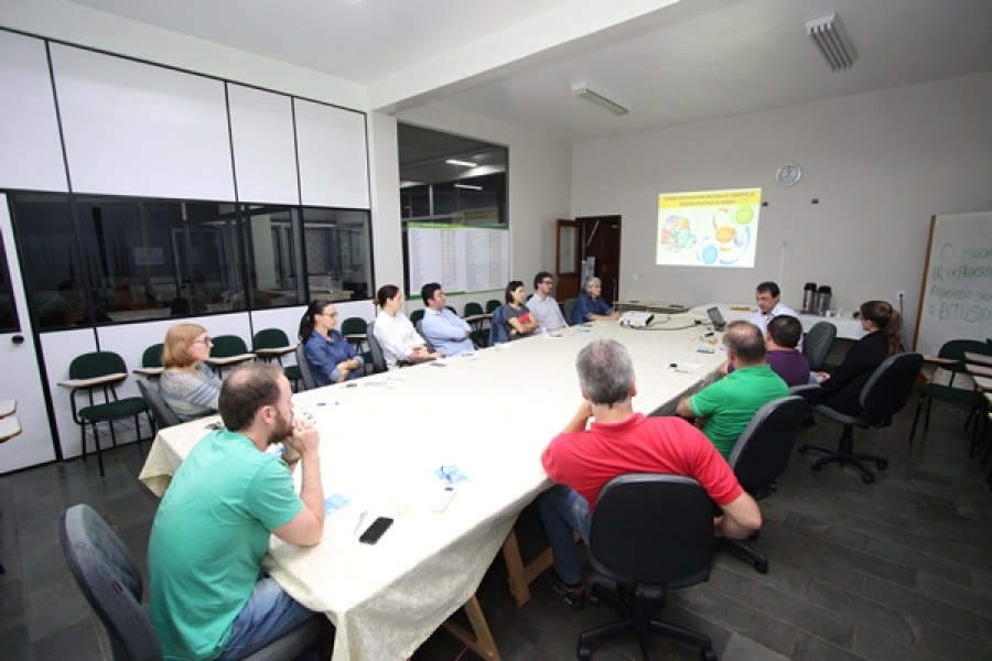 Oficina em Santa Helena aborda tratamento favorecido para micro e pequenas empresas