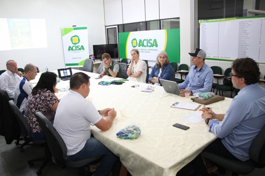 Diretoria da Acisa avalia lançamento da Expo Santa Helena e novas parcerias empresariais