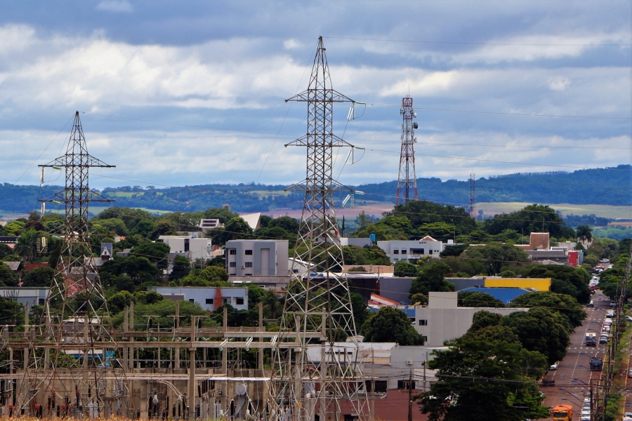 Cooperativa de Energias Renováveis pode ser opção a santa-helenenses para diminuir valor da conta de luz