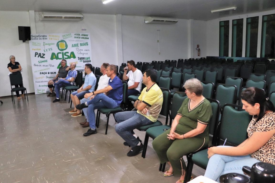 Diretoria da Acisa atualiza organização de eventos e ações em andamento na entidade