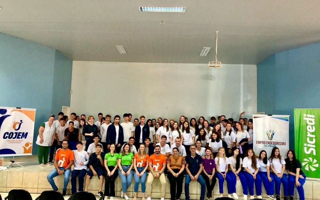 Cojem leva “Empreendedorismo na Escola” para estudantes de distritos de Santa Helena