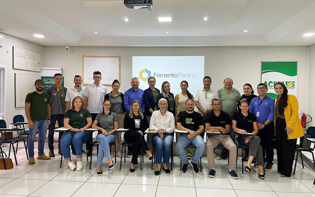 Micro 1 da Caciopar visa parceria com Fomento Paraná para acesso ao crédito a empresários