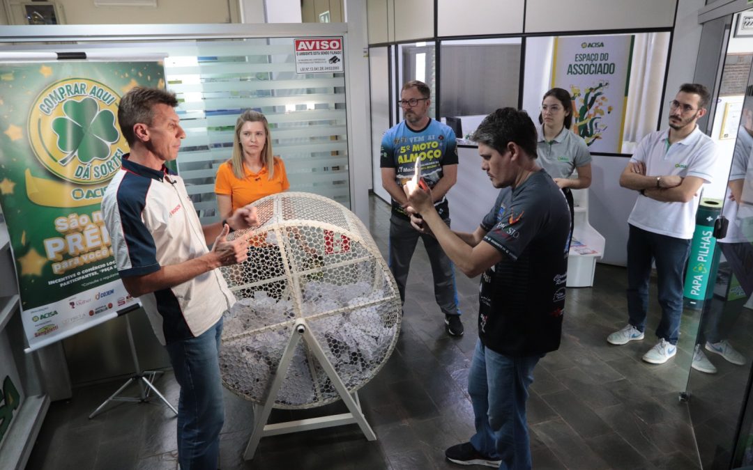 Acisa faz segundo sorteio da campanha Comprar Aqui dá Sorte